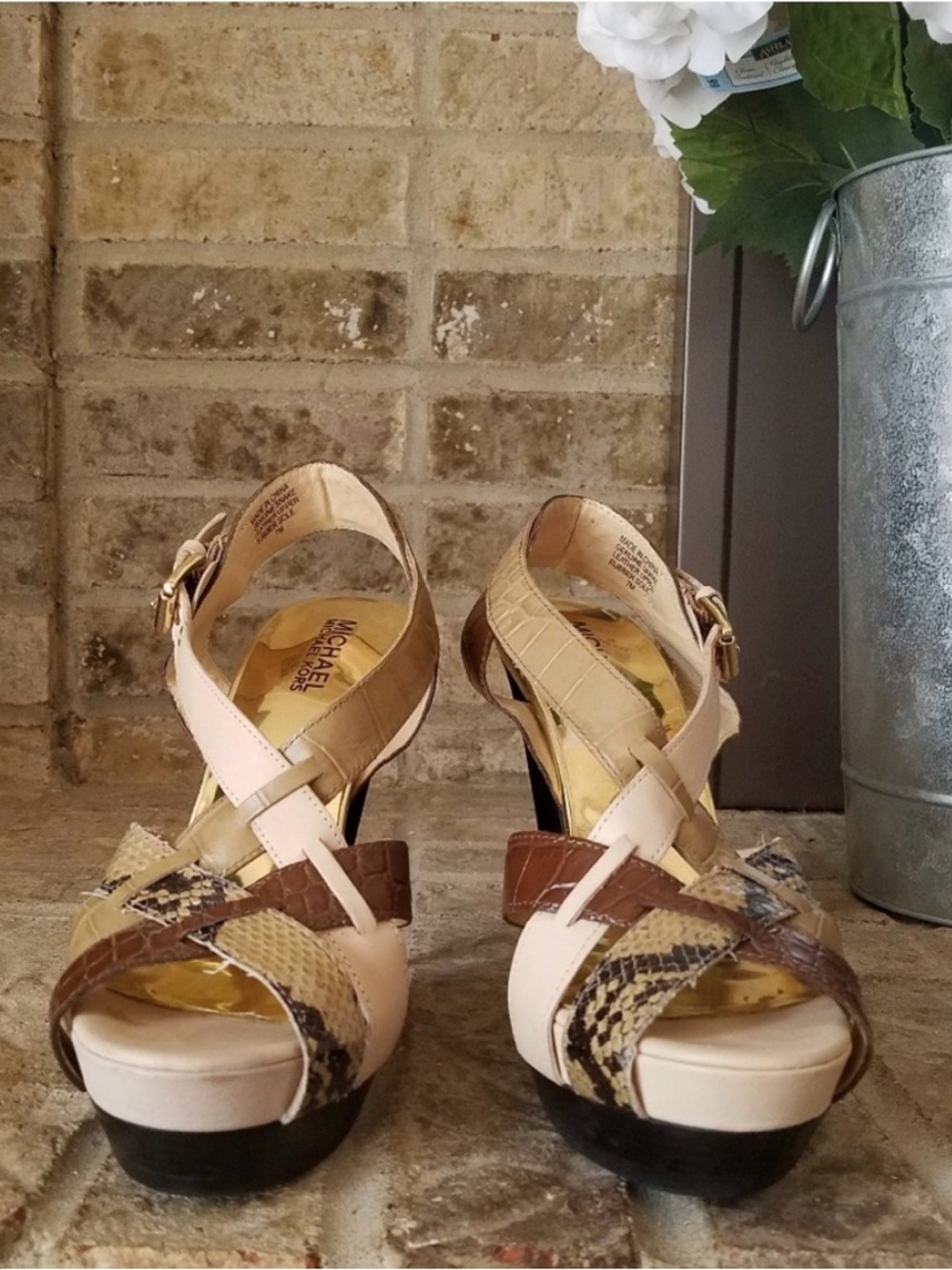 AUTHENTIC Michael Kors Beige Snakeskin Brown Black Leather Platform Sandals